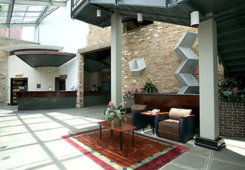 Courtyard By Marriott New Orleans Warehouse Arts District Hotel Interieur foto